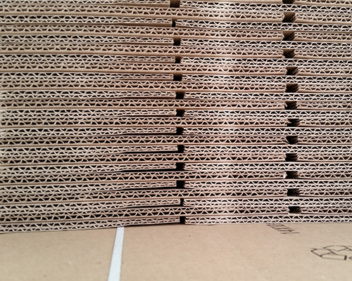 Thick cardboard boxes