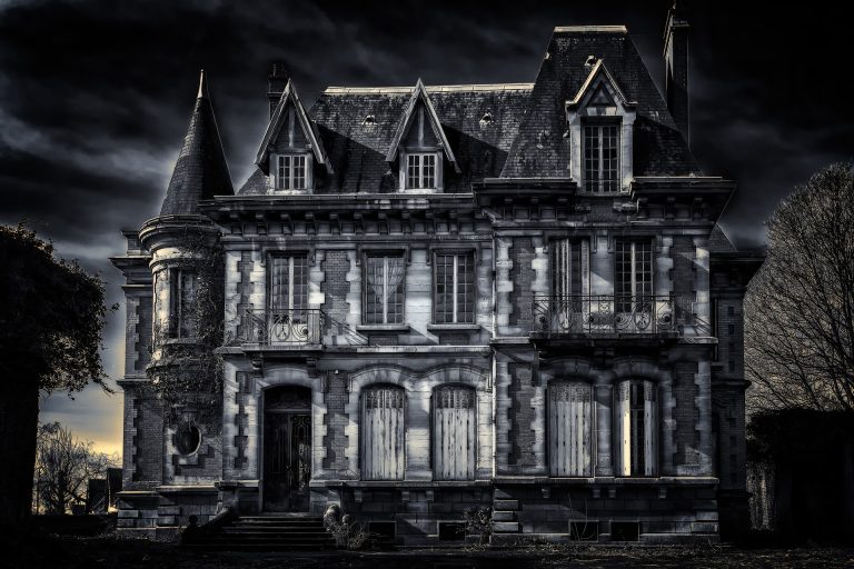 Best Haunted Houses in New York Shleppers