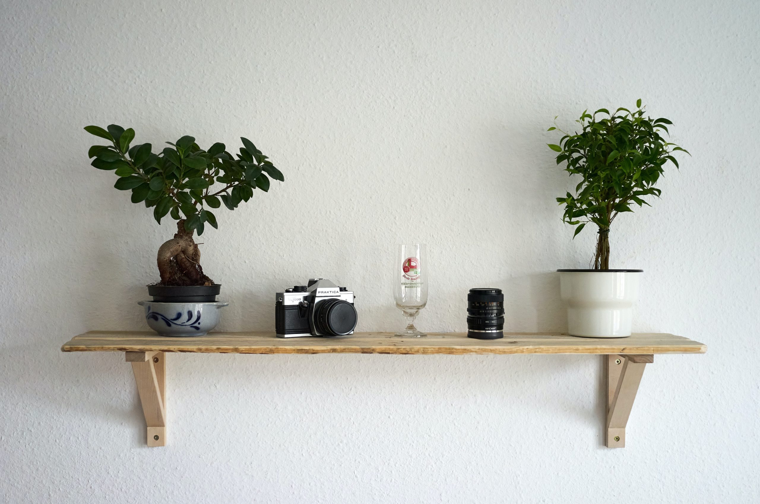Wall shelf with decorations