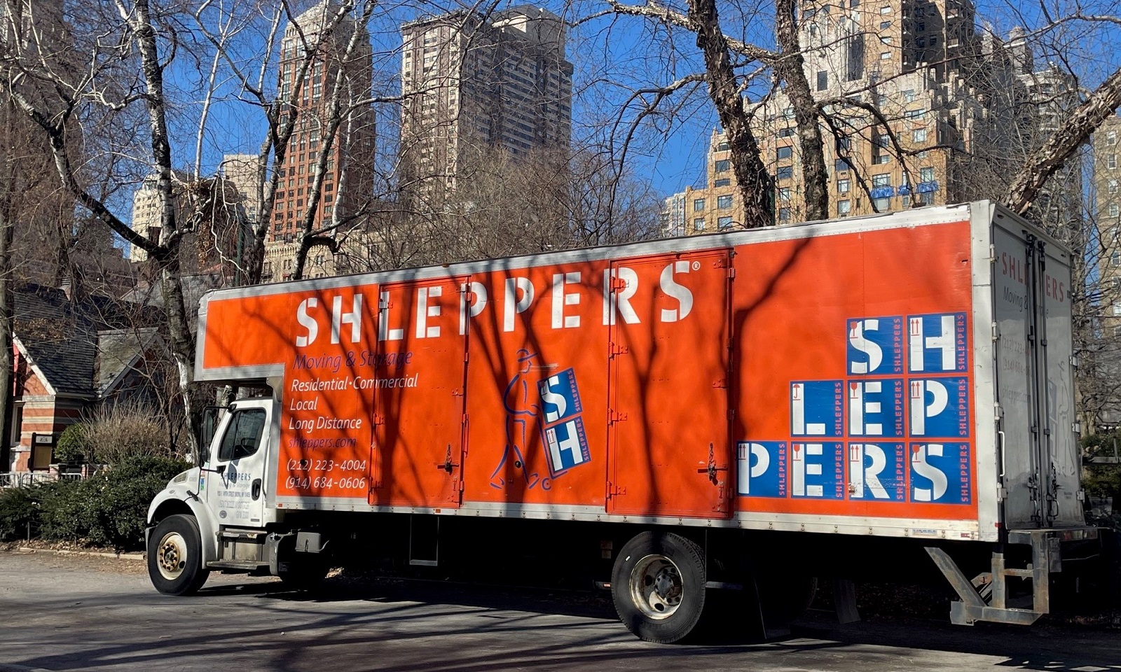 Shleppers moving truck