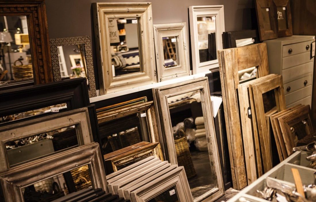 how to pack mirrors and frames