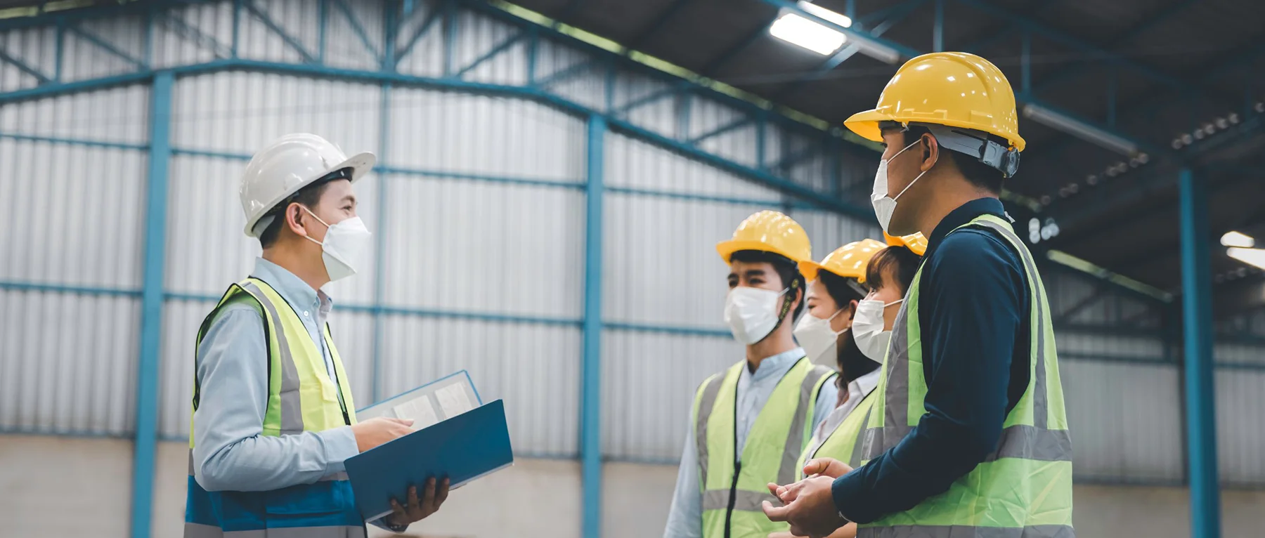 employees in warehouse
