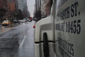 Image of truck in city